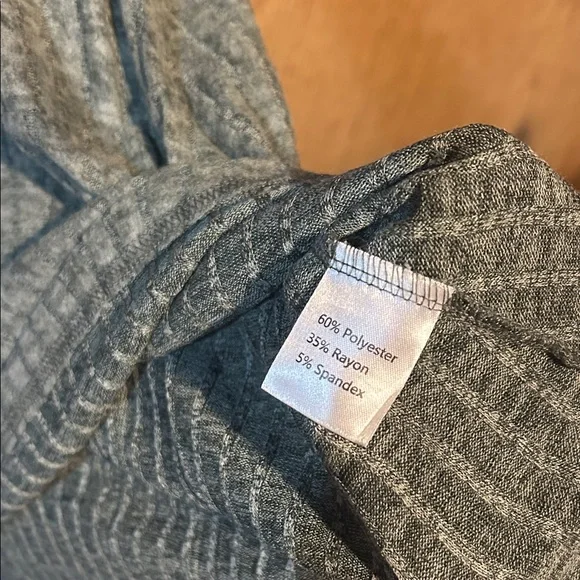 Green Ribbed Knit Long Sleeve Women's Dress - Picture 4 of 4